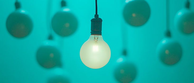 Hanglampen in zachte kleuren van Poster Art Shop