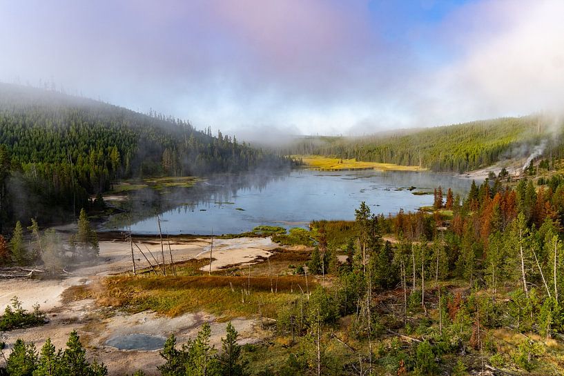 Thermal area, hot springs in Yellowstone National Park, USA by Jeroen van Deel