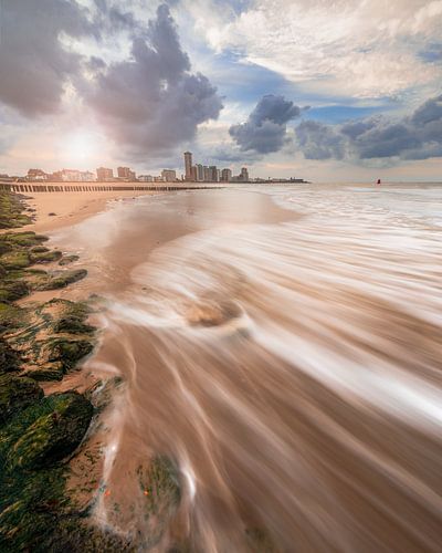 Turbulent au bord de la mer sur PJM Captures