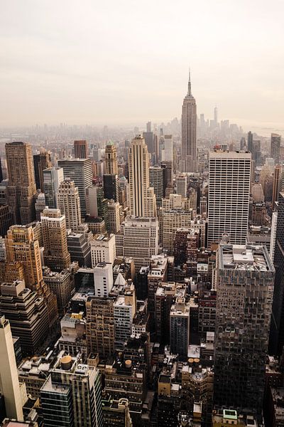 Empire State Building by Hello Pompoyo