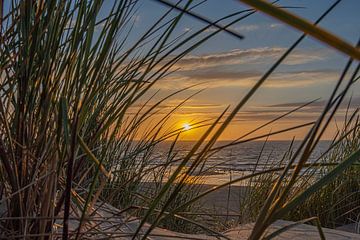 Sonnenuntergang auf Ameland von Erik Noort