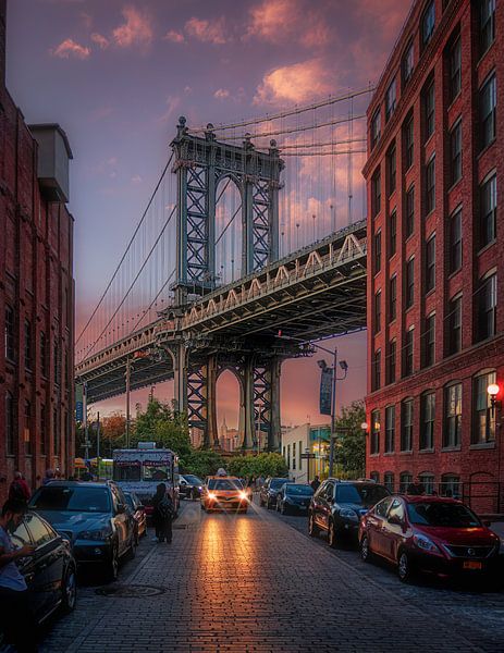 manhattan bridge by Joey Van Hengel