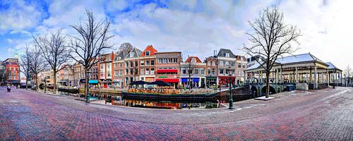 Paanorama Koornbrug aan de Nieuwe Rijn in Leiden Nederland