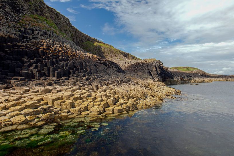 Basalt zuilen 3 - Isle of Staffa - Schotland van Jeroen(JAC) de Jong