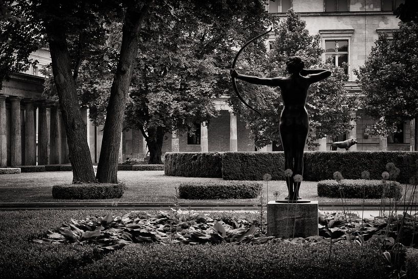 Berlin - Colonnade Courtyard / Museum Island by Alexander Voss