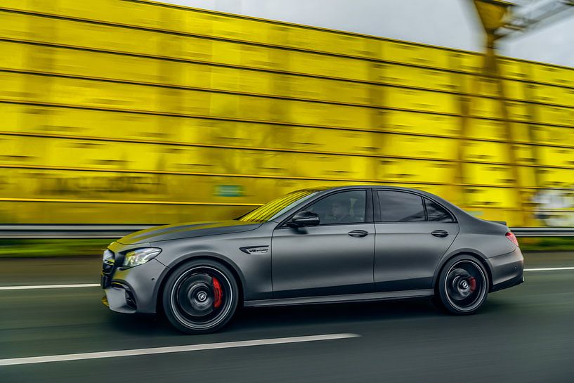 Mercedes AMG E63 S at high speed by Bas Fransen