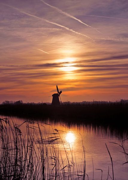 Sunset with mill by MMFoto