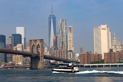 New York, Brooklyn Bridge overlooking Manhattan....