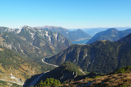 Heel mooi ️ - de Mondscheinspitze is een absoluut sfeervol motief: markant, mystiek en deel van een van de mooiste berggebieden tussen Karwendel en Achensee.