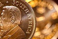Close-up van twee Krugerrand gouden munten