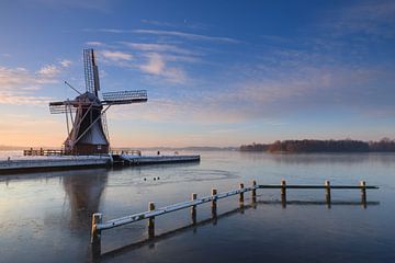 Winter windmill by Sander van der Werf