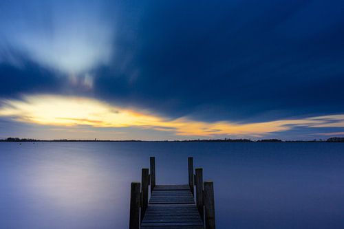 Zonsondergang aan het water