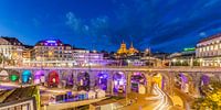 Stadtviertel Le Flon in Lausanne am Abend von Werner Dieterich Miniaturansicht