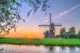 Kockengener Mühle bei Sonnenuntergang von Jaap Oosterhoff