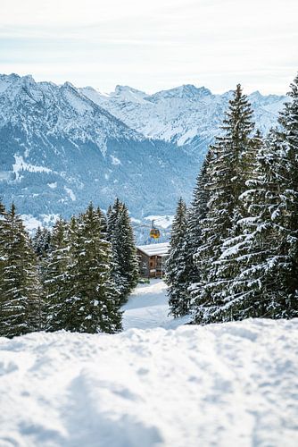 Bolsterlang Skigebied in de winter met uitzicht op n Schneck