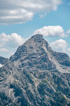 Blick auf den Hochvogel in den Allgäuer Alpen von Leo Schindzielorz