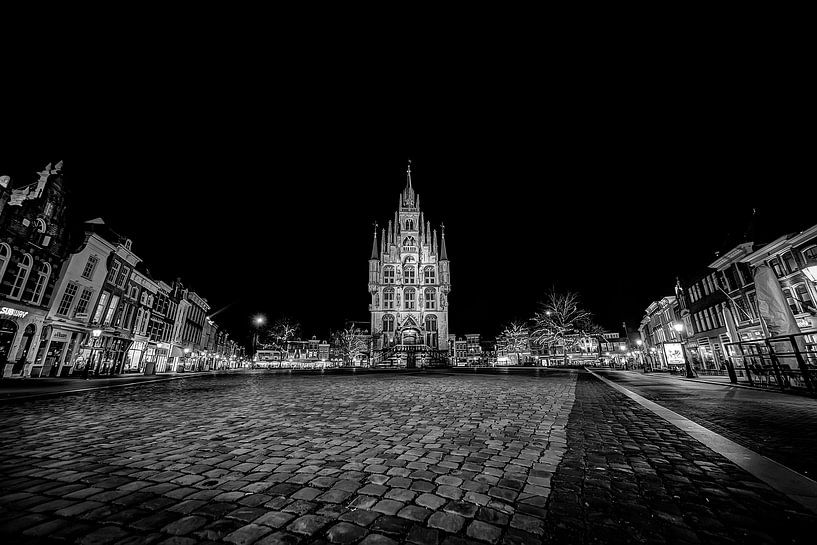 Gouda bij nacht van Eus Driessen