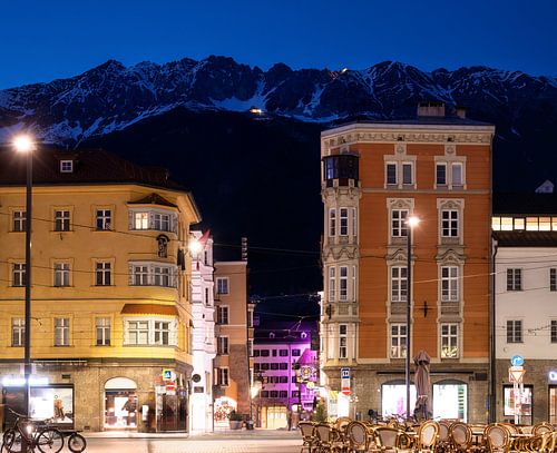 Innsbruck in het blauwe uur