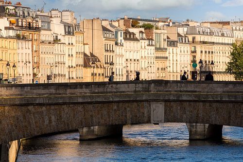Morning in Paris by Rob van Esch