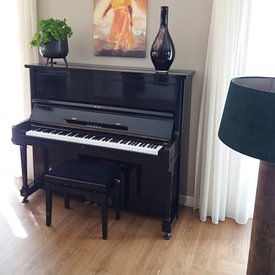 Customer photo: Woman in the sun, Curacao by Pieter Hogenbirk, on canvas