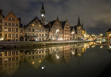 Gent by night van Edward Sarkisian