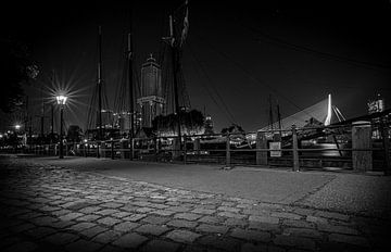 Rotterdam by night van Dirk Keij-Bron
