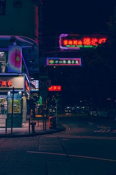 Neon lichten in Hong Kong, China van Michael Bollen