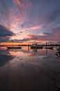 Prachtige zonsondergang bij bootjes van Moetwil en van Dijk - Fotografie thumbnail