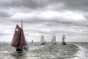 Segelschiffe auf dem Wattenmeer
