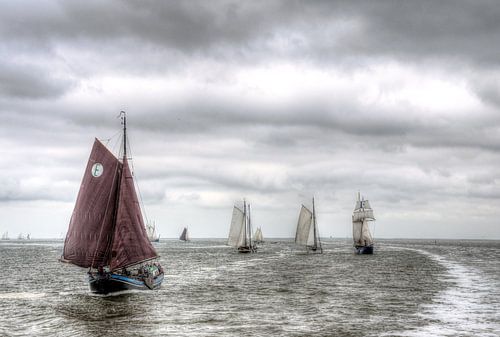 Zeilschepen op de Waddenzee