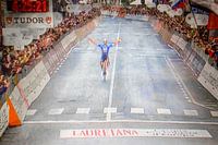 Mathieu Van der Poel wint Milaan-San Remo (reality version)