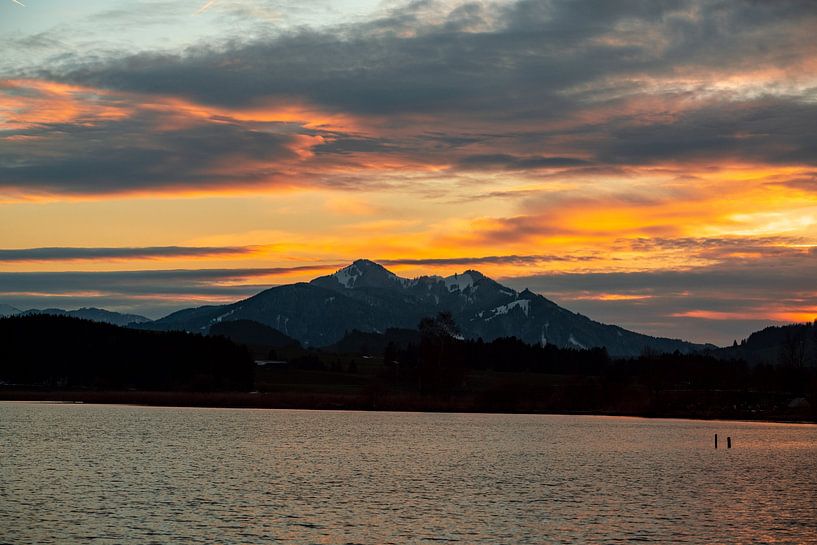 Sunset over the Alpspitze from the Hopfensee lake by Leo Schindzielorz