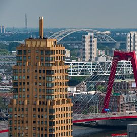 Skyline Rotterdam van 24 liquidmedia
