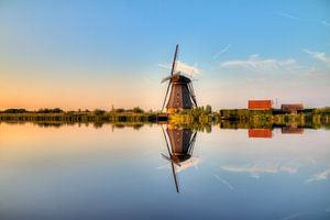 Kinderdijk reflectie by Dennis van de Water