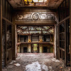 Villa Abandonnée sur Jeroen Linnenkamp