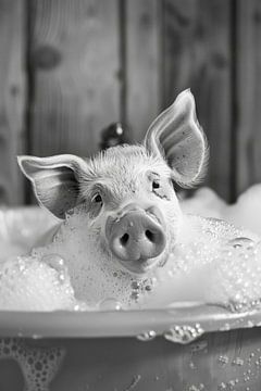 Piggy spa: An amusing bath in the bathroom - Unique WC artwork by Felix Brönnimann