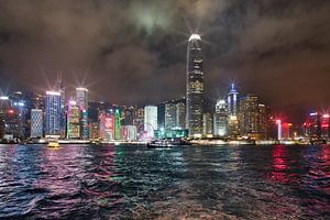 Das Zentrum von Hongkong bei Nacht