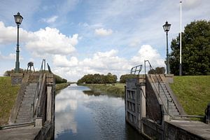 Dirkslandse Sas diese Schleuse von 1791 diente bis in die 1970er Jahre