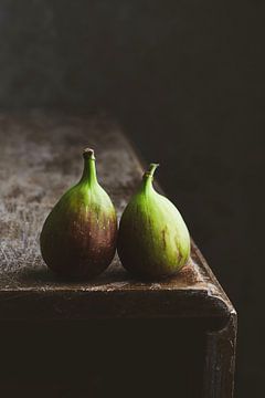 Two figs catch the light by Clazien Boot