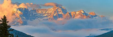 Panorama zonsopkomst in de Dolomieten