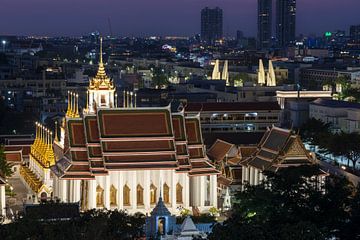 Wat Ratchanatdaram Worawihan et monument de la démocratie à Bangkok sur Walter G. Allgöwer