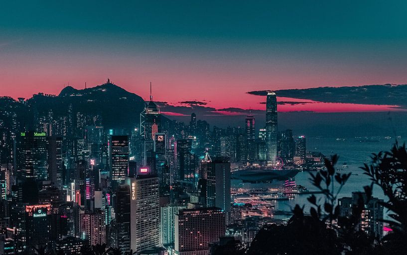 Hong Kong by Hello Pompoyo
