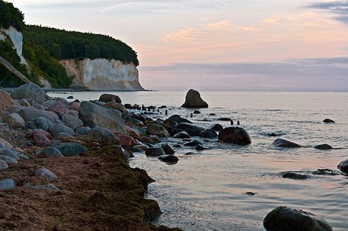 Kreidefelsen in der Jasmund Bucht auf der Insel Rügen von Silva Wischeropp