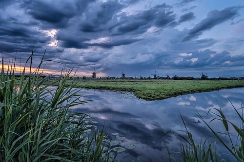 When darkness passed by Sander Poppe