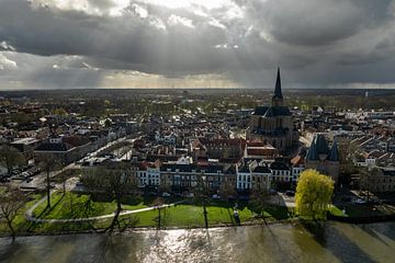 Die schöne Hansestadt Kampen aus der Vogelperspektive. von Evert Jan Kip