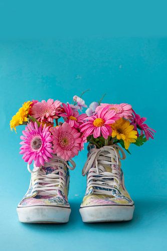 Art Print: Flowers in trainers