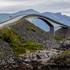 Storseisundet brug in de Atlantic road van Henk Langerak