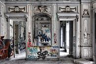 Chic decay by Nart Wielaard thumbnail