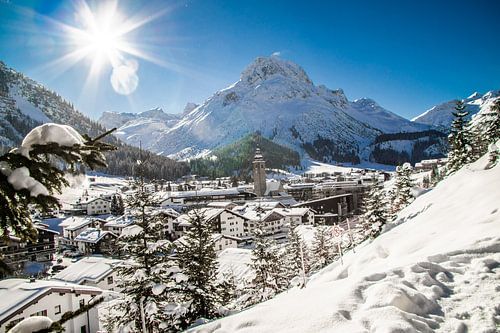 Kaiserwetter in Lech am Arlberg im Winter