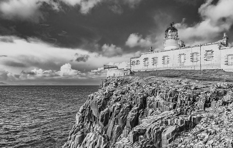 Neist Point in Großbritanien. Panorama Klippen in Schottland. Isle of Skye Idylle und Ruhe von Jakob Baranowski - Photography - Video - Photoshop